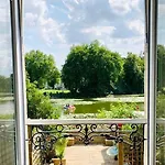 Maison De Charme Avec Vue Sur Chateau * Pierrefonds