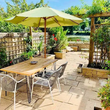 Maison De Charme Avec Vue Sur Chateau Pierrefonds