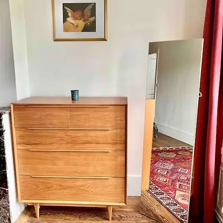 Maison De Charme Avec Vue Sur Chateau *