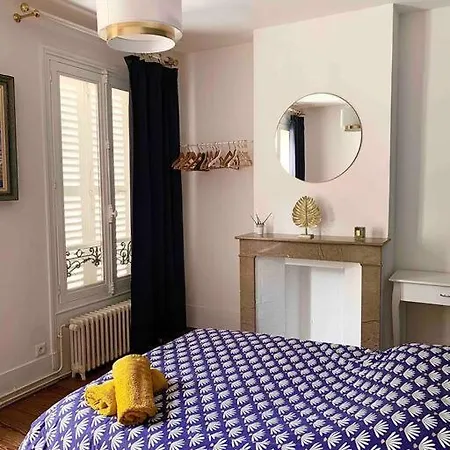 Maison De Charme Avec Vue Sur Chateau *