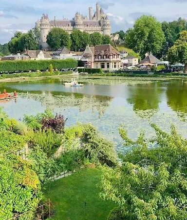 Maison De Charme Avec Vue Sur Chateau Holiday home